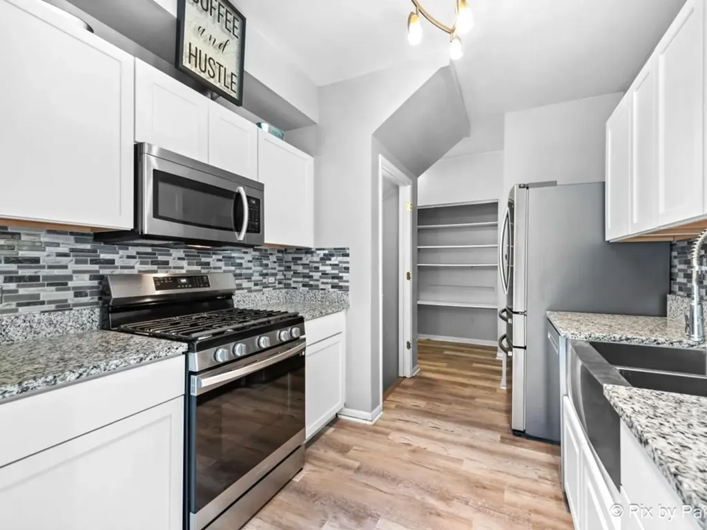 4909 Spencer Avenue Lisle IL 60532