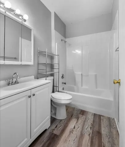 4909 Spencer Avenue Lisle IL 60532