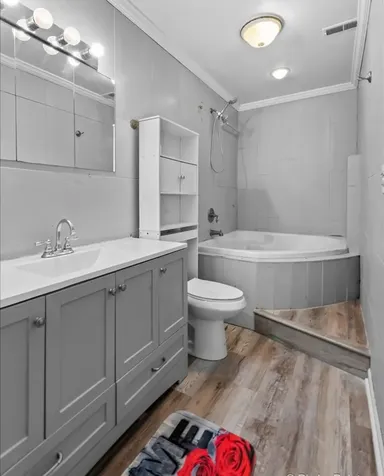 4909 Spencer Avenue Lisle IL 60532