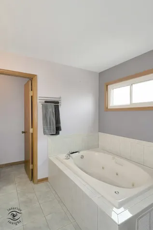 319 Mallards Cove Beecher IL 60401