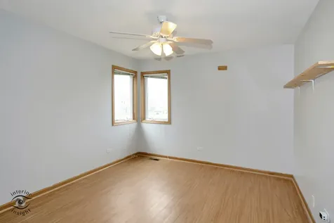 319 Mallards Cove Beecher IL 60401