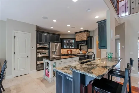 2104 Sinclair Court Bloomington IL 61704