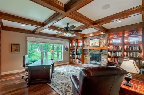 2104 Sinclair Court Bloomington IL 61704