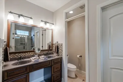 2104 Sinclair Court Bloomington IL 61704