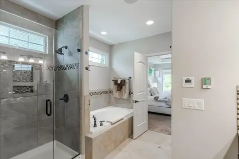 2104 Sinclair Court Bloomington IL 61704