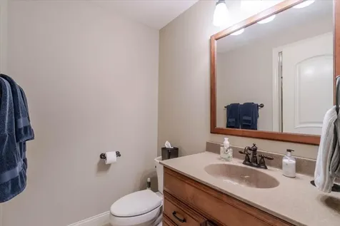 2104 Sinclair Court Bloomington IL 61704