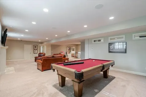 2104 Sinclair Court Bloomington IL 61704