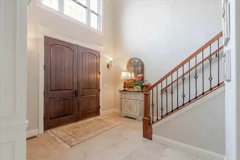 2104 Sinclair Court Bloomington IL 61704