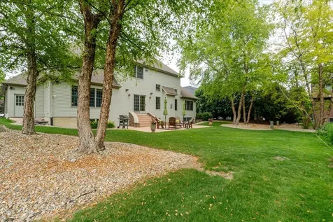 2104 Sinclair Court Bloomington IL 61704