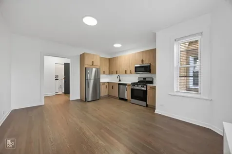6511 North Leavitt Avenue Chicago IL 60645