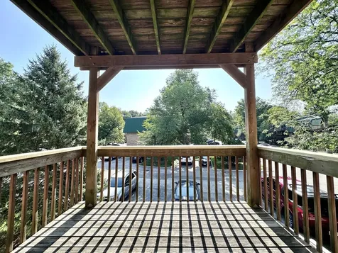 1990 Tall Oaks Drive Aurora IL 60505