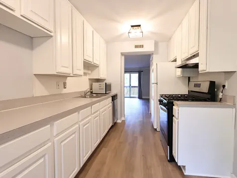1990 Tall Oaks Drive Aurora IL 60505