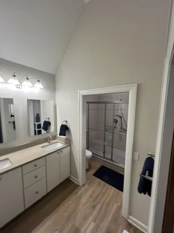 173 Beacon Harbor Circle East Moline IL 61244