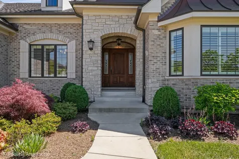 405 Fox Glove Lane Barrington IL 60010