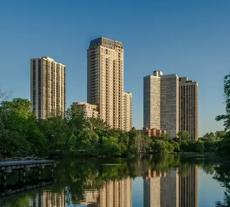 2550 North Lakeview Avenue Chicago IL 60614