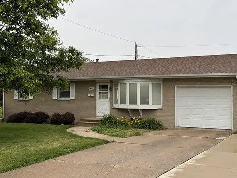 1421 25TH Street Peru IL 61354
