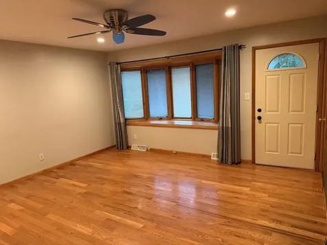 1421 25TH Street Peru IL 61354