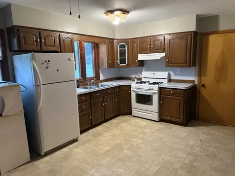 1421 25TH Street Peru IL 61354
