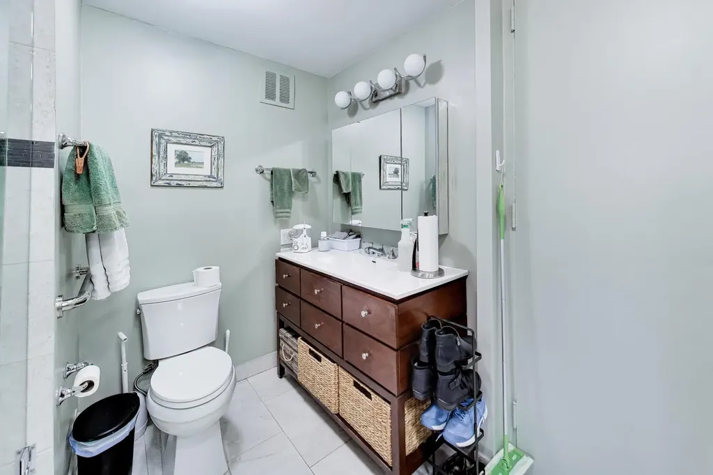505 North Lake Shore Drive Chicago IL 60611