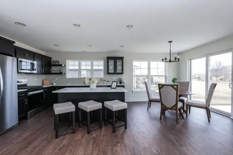 1009 Spring Street Manteno IL 60950