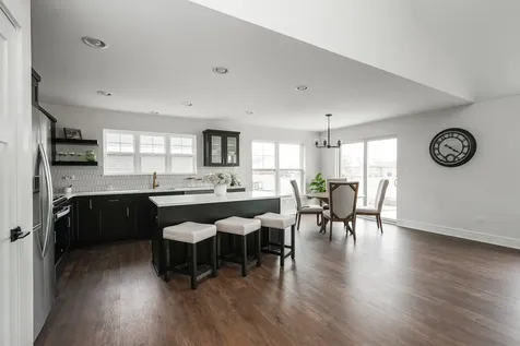 1009 Spring Street Manteno IL 60950