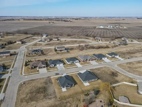 1009 Spring Street Manteno IL 60950