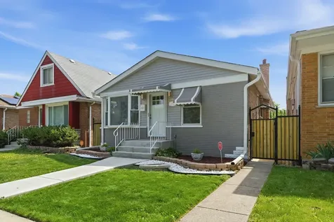 9417 South Lowe Avenue Chicago IL 60620
