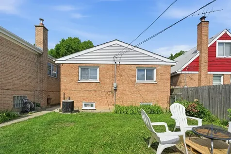 9417 South Lowe Avenue Chicago IL 60620