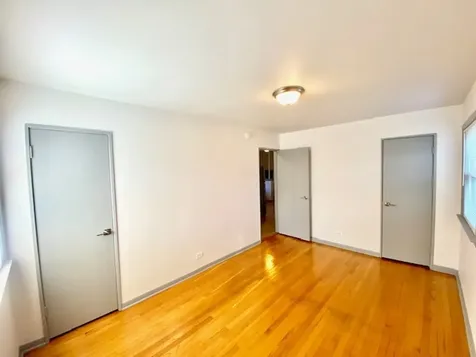511 North Manchester Place Chicago Heights IL 60411