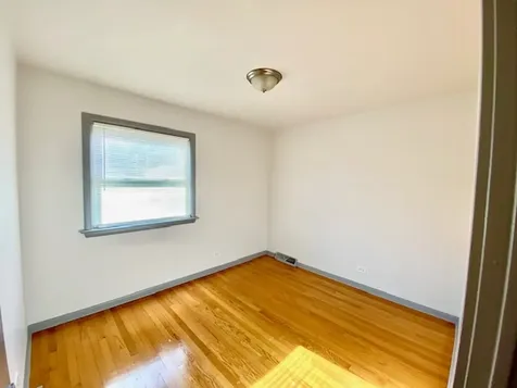 511 North Manchester Place Chicago Heights IL 60411