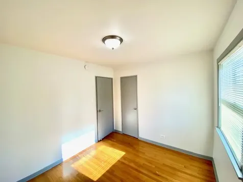 511 North Manchester Place Chicago Heights IL 60411