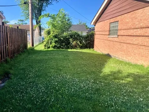 511 North Manchester Place Chicago Heights IL 60411