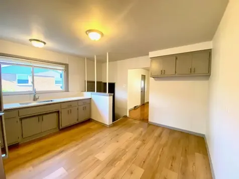 511 North Manchester Place Chicago Heights IL 60411