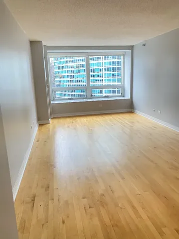 512 North Mcclurg Court Chicago IL 60611