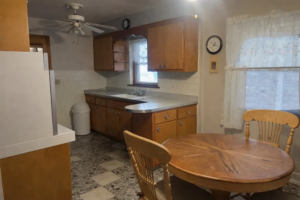 5552 North Major Avenue Chicago IL 60630