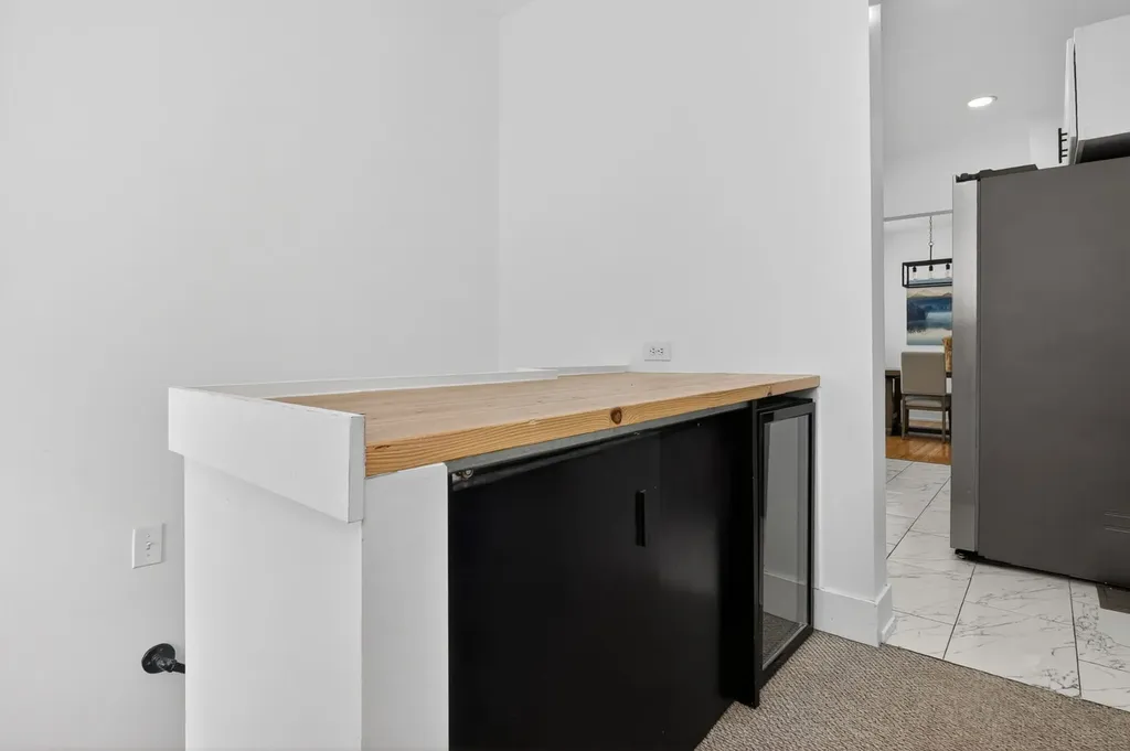 1123 Santa Rosa Avenue Wheaton IL 60187