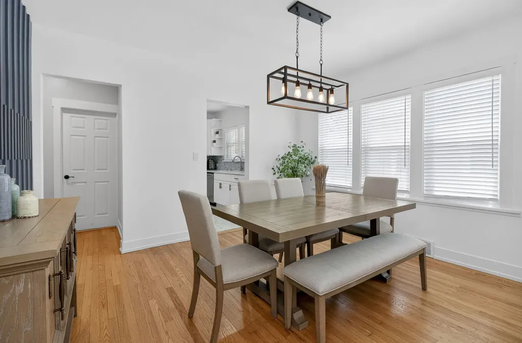 1123 Santa Rosa Avenue Wheaton IL 60187