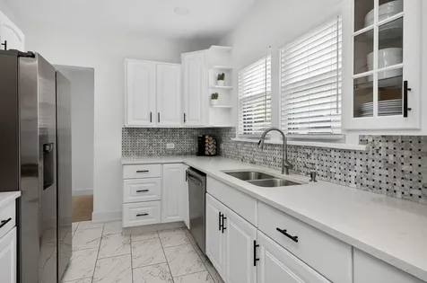 1123 Santa Rosa Avenue Wheaton IL 60187