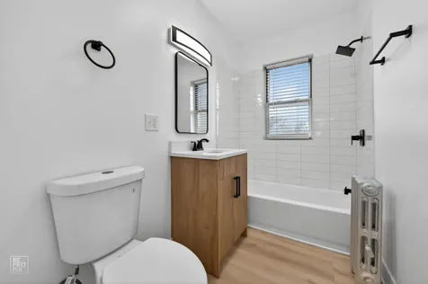 6312 North Artesian Avenue Chicago IL 60659