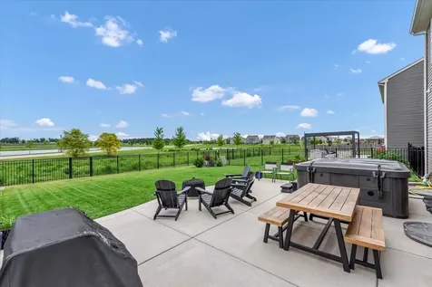1612 Hollow Tree Lane Pingree Grove IL 60140