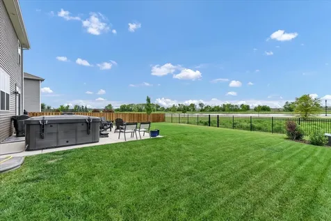 1612 Hollow Tree Lane Pingree Grove IL 60140