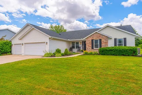 1207 East Ironwood Cc Drive Normal IL 61761