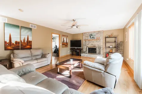 1233 Covington Drive Lemont IL 60439