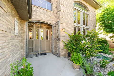1233 Covington Drive Lemont IL 60439