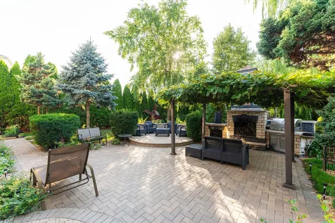 1233 Covington Drive Lemont IL 60439