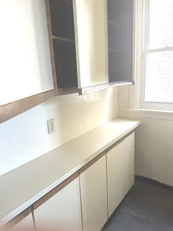 1141 West Columbia Avenue Chicago IL 60626