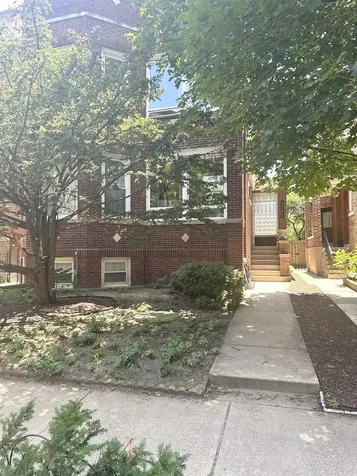 1141 West Columbia Avenue Chicago IL 60626