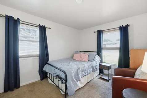 1503 Haise Lane Elk Grove Village IL 60007