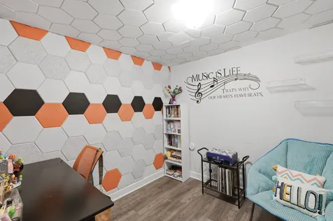 1503 Haise Lane Elk Grove Village IL 60007
