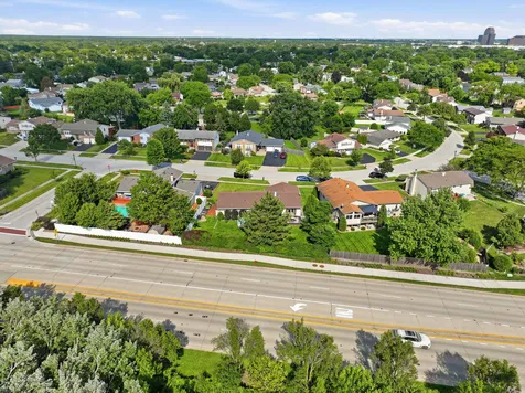 1503 Haise Lane Elk Grove Village IL 60007
